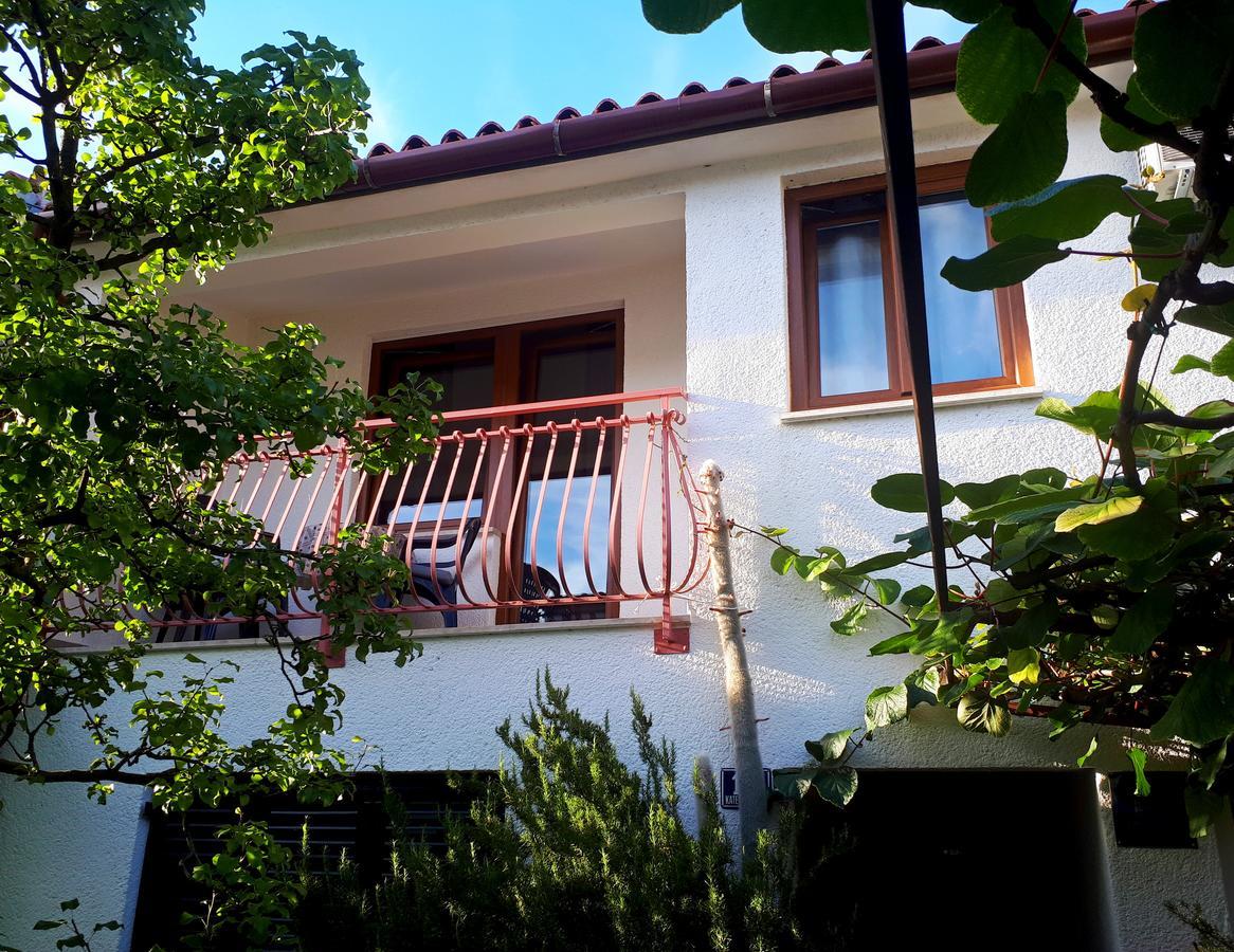 Apartments Lea โปเรช ภายนอก รูปภาพ