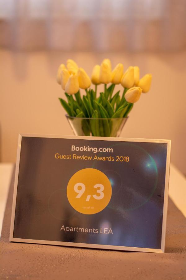 Apartments Lea โปเรช ภายนอก รูปภาพ
